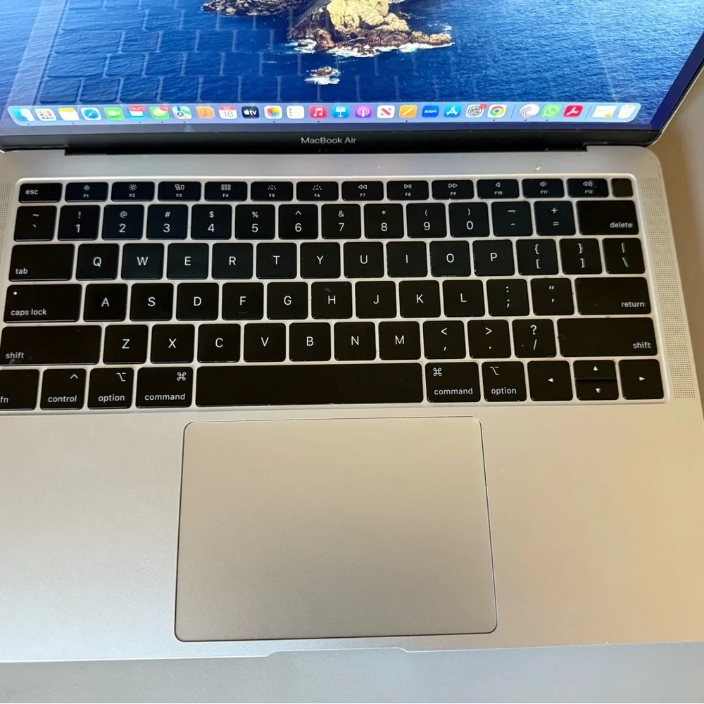 Apple Laptop in Silver